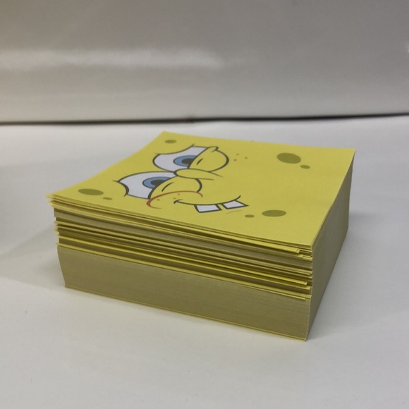 SpongeBob Squarepants toy & Note paper - Picture 15 of 16